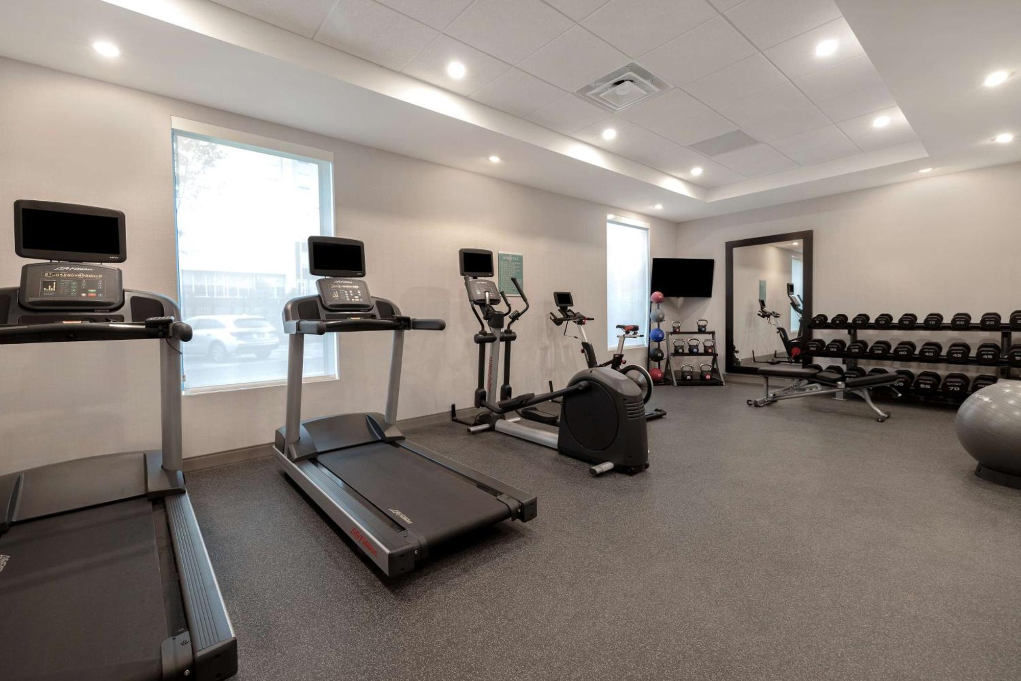 Home2 By Hilton Downtown-metrocenter