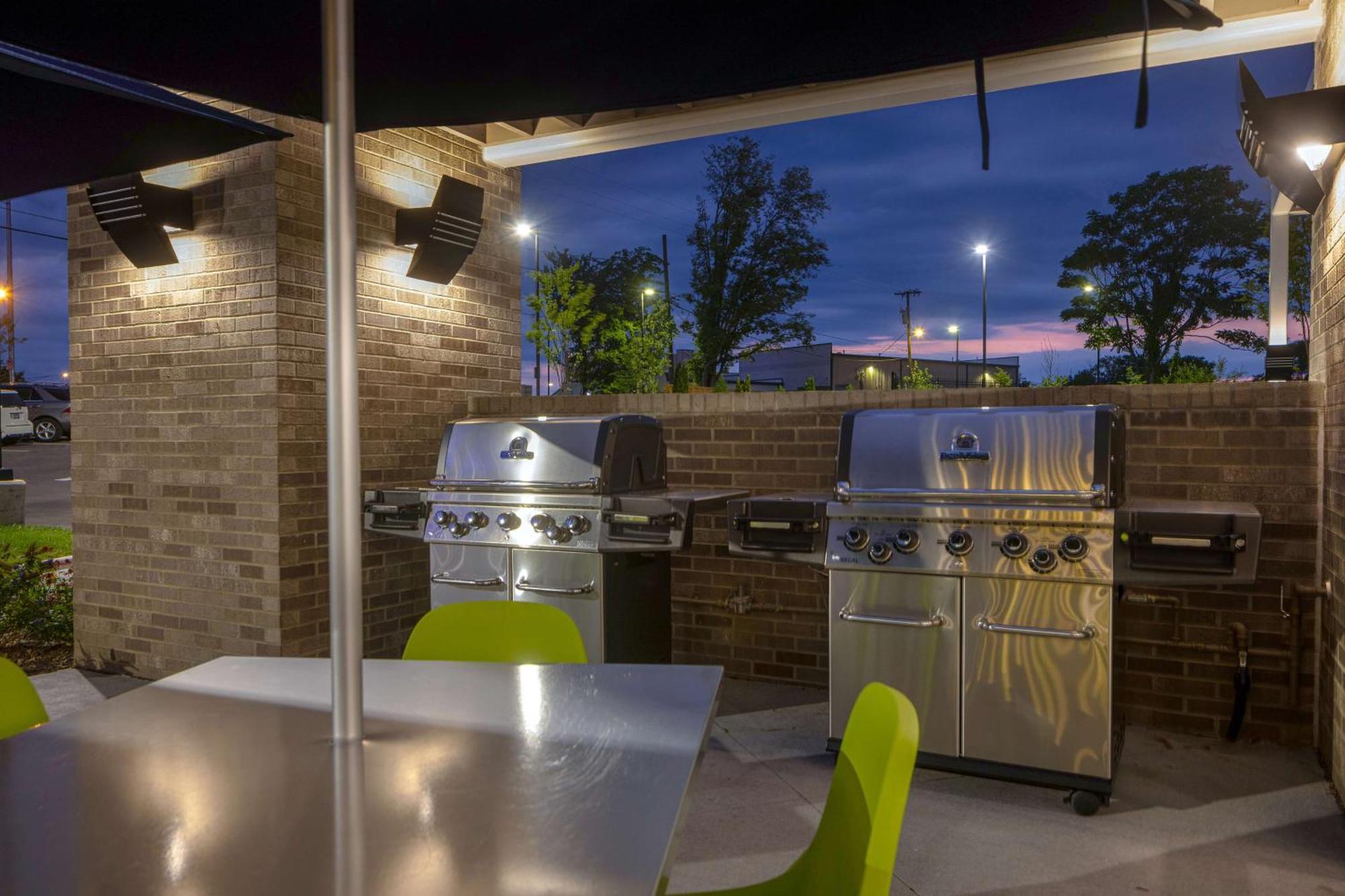 Home2 By Hilton Downtown-metrocenter Hotel Nashville